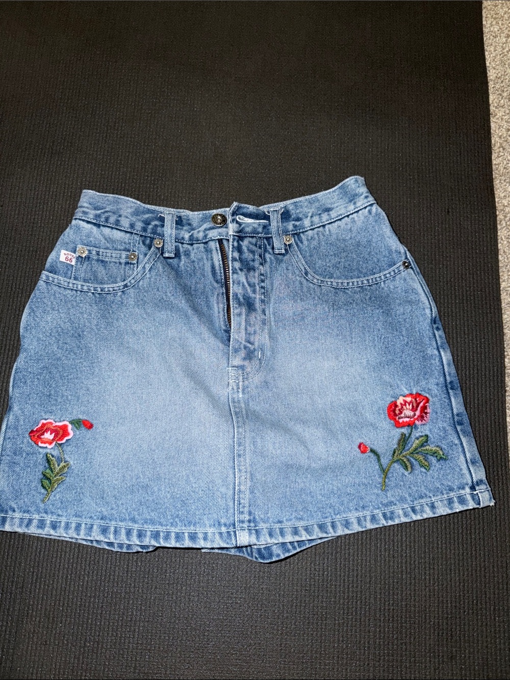 Vintage -Embroidered Light Blue Denim Mini skort 100% cotton